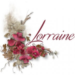 Lorraine Signature.jpg